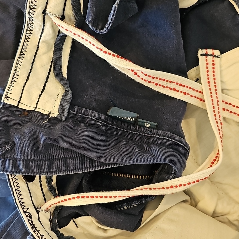 USA Flag Embroidered Navy Shorts By Ralph Lauren - Picture 5 of 7